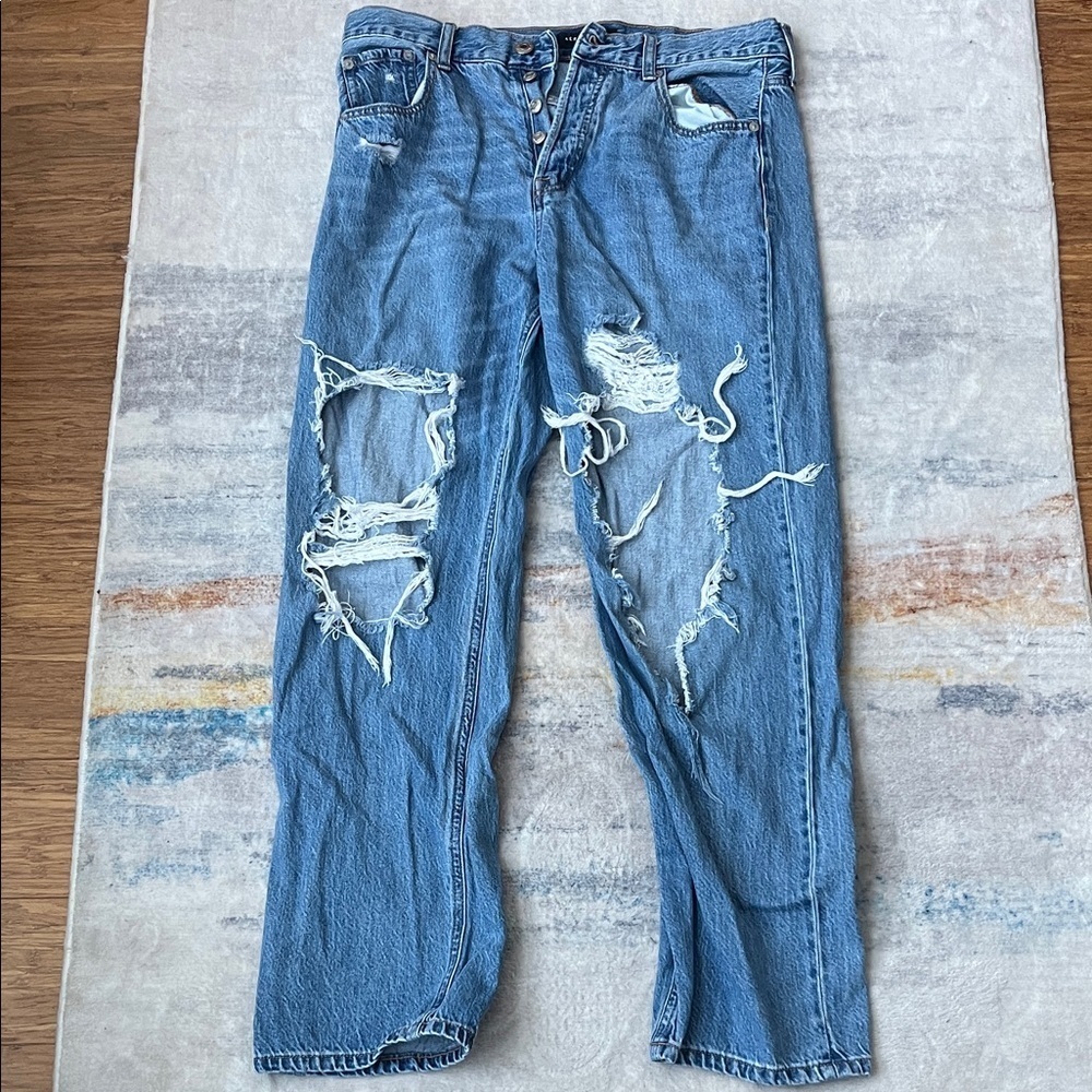 (318)Aeropostale Blue Distressed Straight Leg Jeans